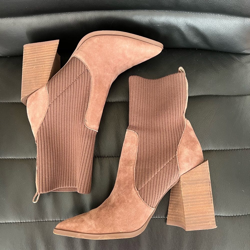 Steve Madden Brown Suede Pointed Toe Ankle Booties